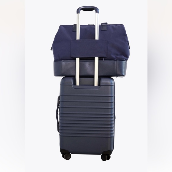 Beis Weekender Bag - Picture 8 of 9